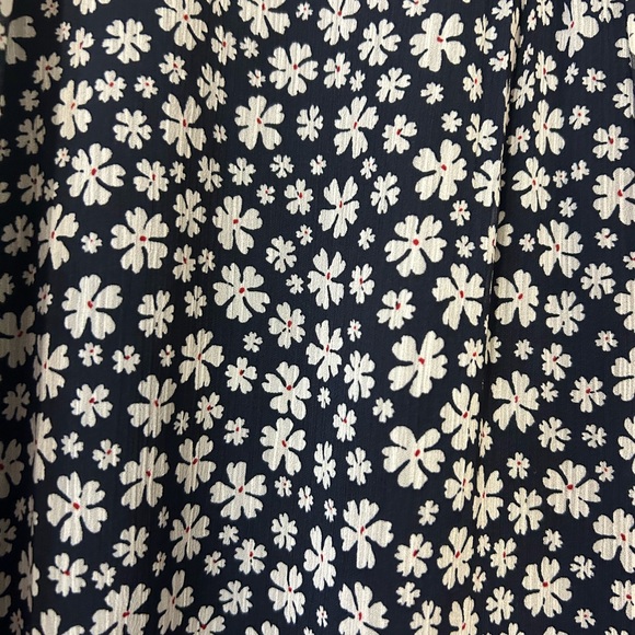 Tommy Hilfiger Floral Blouse - Picture 6 of 7